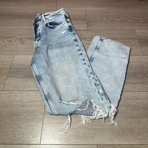 Old Navy Light Blue Distressed Women's 90s Boyfriend Jeans